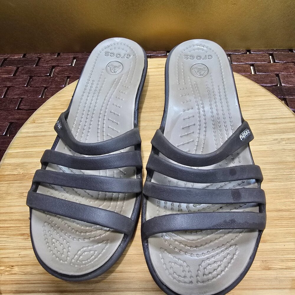 Crocs Rhonda 2" Wedge Sandals Women's 6 Brown Slides Casual Beach Pool Vacation